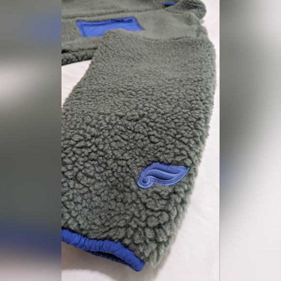 NWOT Fabletics Rylan Teddy fleece oversized - Picture 3 of 16